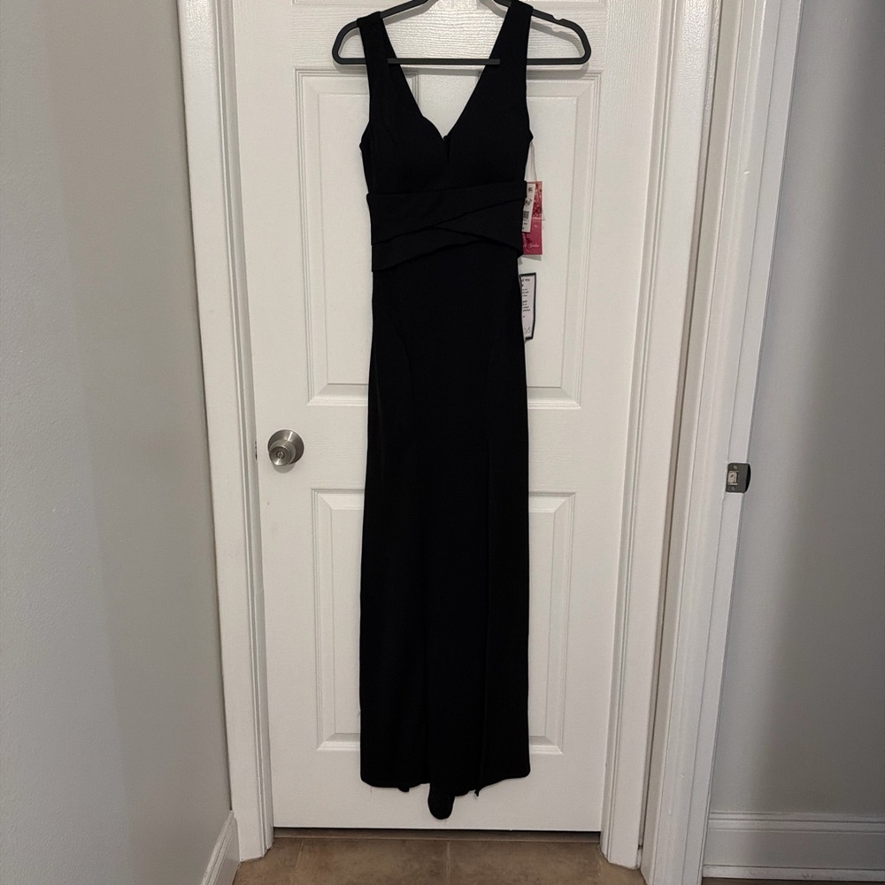Emerald Sundae Black Maxi Dress